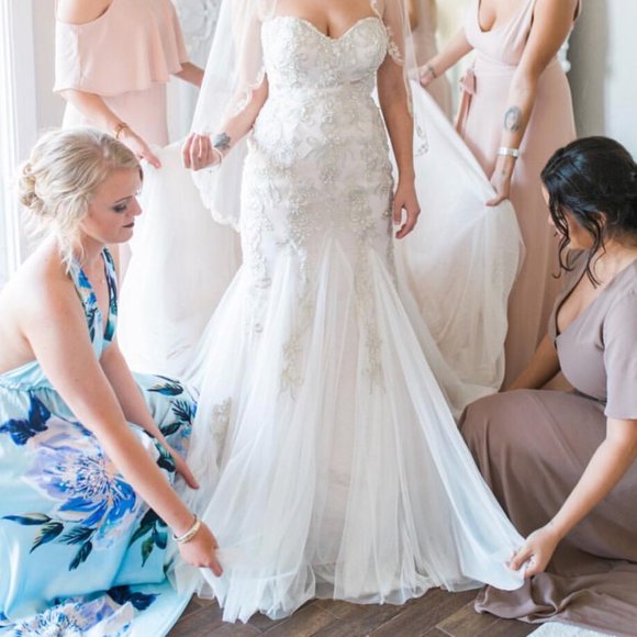 Alfred Angelo Beaded Fit & Flare Wedding Dress - Picture 2 of 8